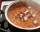 Foto del paso 7 de la receta: Garbanzos con pulpo y taquitos de jamón