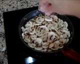 Foto del paso 3 de la receta: Spaghetti con almendras y champiñones