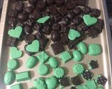 Foto del paso 5 de la receta: Bombones surtidos para regalar 🍾🥂🎂