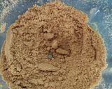Foto langkah ke 1 dari resep Bola - Bola Cokelat Simple Bahan.