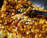 A picture of step 6 of Frozen corn curry.