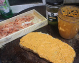 Foto del paso 1 de la receta: Bocaditos de gambas y queso