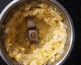 A picture of step 2 of Sweet corn and carrot soup.