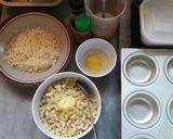 Foto langkah ke 1 dari resep Baked Crispy Mac & Cheese.
