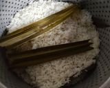 Foto langkah ke 2 dari resep Lemper Isi Ayam Suwir.