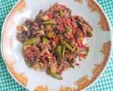 Foto langkah ke 5 dari resep Oseng Ikan Asin Klotok.
