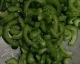 Foto langkah ke 2 dari resep Tumis Pare Belut.