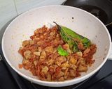 Foto langkah ke 4 dari resep Oseng Mercon Daging Sapi.