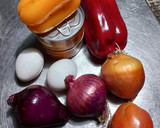 Foto del paso 1 de la receta: Empanadas de atún, cebolla y pimientos 😋🍽️🍔🐟🫑🌶️🧅