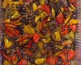 Foto del passaggio 4 della ricetta Contorno di melanzane e peperoni 🍆🫑
