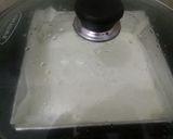 Foto langkah ke 5 dari resep Milky White Roll Cake.