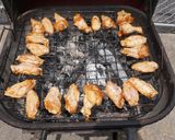 Foto del paso 4 de la receta: Alitas de pollo teriyaki asadas a la parrilla