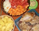 Foto del paso 2 de la receta: Pollo guisado con vegetales 🍲