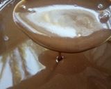 A picture of step 3 of Milky Cracker With Chocolate Sauce.
