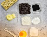 Foto langkah ke 1 dari resep Brownies Cookies Pistachio &Almond.