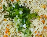 Foto langkah ke 5 dari resep Arem Arem Mie Sayur.