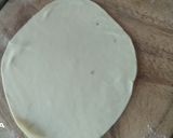 A picture of step 3 of Matar Paneer Paratha.