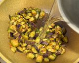 Foto langkah ke 5 dari resep Tumis Terong Cabe Ijo.