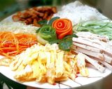 Hình bước làm 2 của món Mâm cuốn cầu vồng 🌈