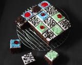 Foto langkah ke 8 dari resep Cake potong hias.