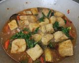 Foto langkah ke 4 dari resep Asem-Asem Tahu Kulit.