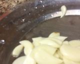 A picture of step 2 of King fish sambal.