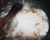 Foto langkah ke 2 dari resep Tumis tulang jambal kecombrang.