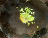 A picture of step 4 of Pav bhaji.