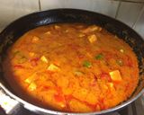 A picture of step 2 of Mutter paneer.