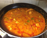 A picture of step 2 of Mutter paneer.