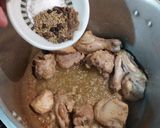 A picture of step 3 of Chicken Shorba.