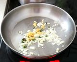 Foto langkah ke 1 dari resep Rose Pasta, Pasta krim tomat makanan favorit ala kafe dan restoran korea.