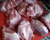Foto del paso 1 de la receta Carrilleras de cerdo en salsa
