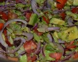 Foto del paso 2 de la receta: Ensalada de palta en canastilla de parmesano