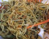 Foto del paso 4 de la receta: Fideos de arroz con salteado de verduras varias