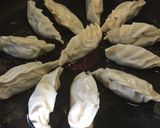 Foto langkah ke 6 dari resep Gyoza saus asam manis.