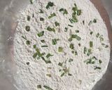 લીલી લસણ અને સુરતી મરચાના મસાલા થેપલા (Green Garlic Surti Marcha Masala Thepla Recipe In Gujarati) રેસીપી સ્ટેપ1ફોટો