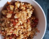 Foto langkah ke 6 dari resep Cauliflower Fried Rice For Diet.