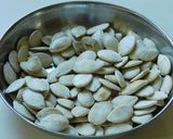 A picture of step 3 of Pumpkin Seed Chutney.