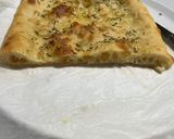 Foto del passaggio 17 della ricetta Pizze al piatto e bianca (67% idratazione)🍕
