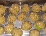 Foto del paso 6 de la receta: Mostachol con albóndigas de pollo en salsa española al disco
