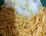 Foto langkah ke 4 dari resep Soto Mie khas Bogor.