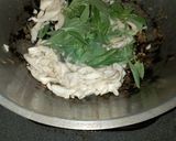 Foto langkah ke 3 dari resep Tahu Kantong Jamur Kemangi.