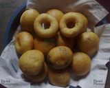 Foto langkah ke 12 dari resep Donat Empuk Eggless.