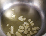 Foto del paso 3 de la receta: Garbanzos con calamares