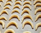 Vaníliás kifli recept fázis 3 fotója
