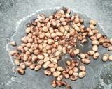 A picture of step 2 of Roasted Salty peanuts.