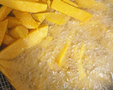 Foto del paso 2 de la receta: 🥑Salsa de aguacate con babata frita