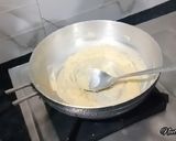 A picture of step 5 of White Sauce.