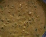 A picture of step 1 of Aloo piyaz ke pakoray.